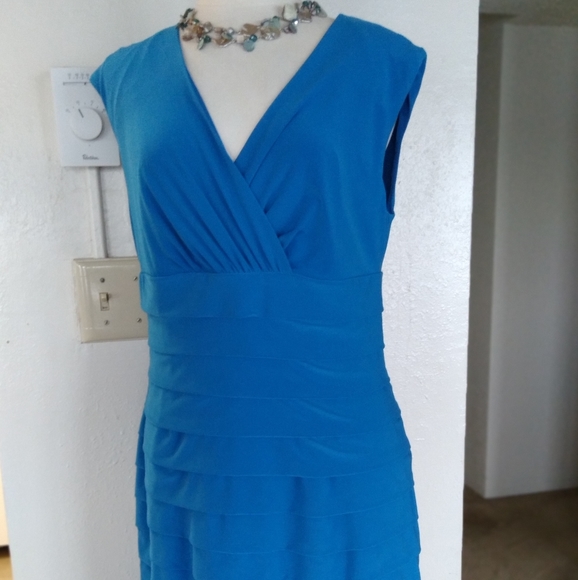 Blue Ruched  Pleated Sleeveless Dress - Picture 8 of 16